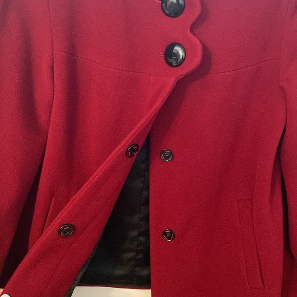 Red wool jacket - Picture 3 of 11